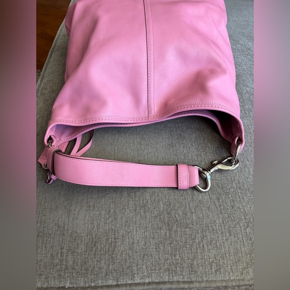Coach Nearly Vintage Bleeker Elisa Bag (2009), Pink - Picture 8 of 15